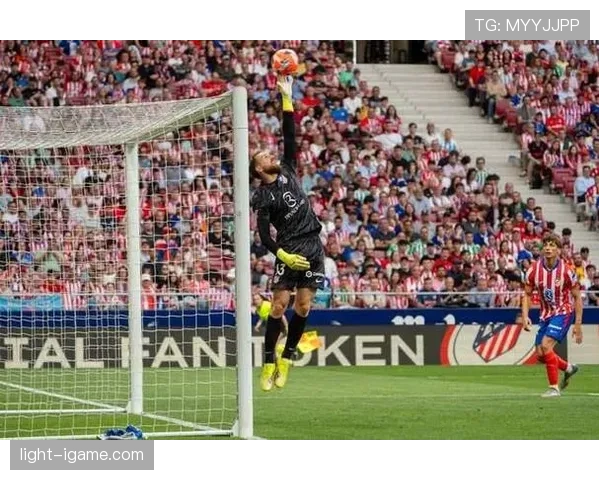 奥布拉克国家队首秀惊艳，开启职业生涯新篇章