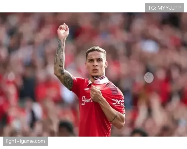 安东尼转会英超，期待迅速融入新球队并发挥关键作用