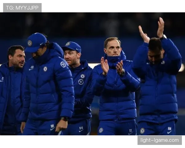 图赫尔战术革新显成效，球队状态回暖英超赛场迎胜利新篇章