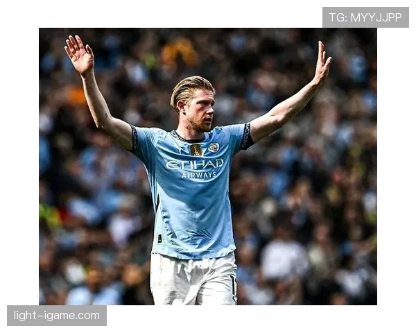 德布劳内远射连中两元,球队表现稳健锁定胜局 德布劳内远射连中两元,球队表现稳健锁定胜局