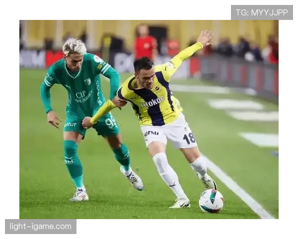 费内巴切近期比赛亮点频现,攻防表现稳健值得关注 费内巴切近期比赛亮点频现,攻防表现稳健值得关注