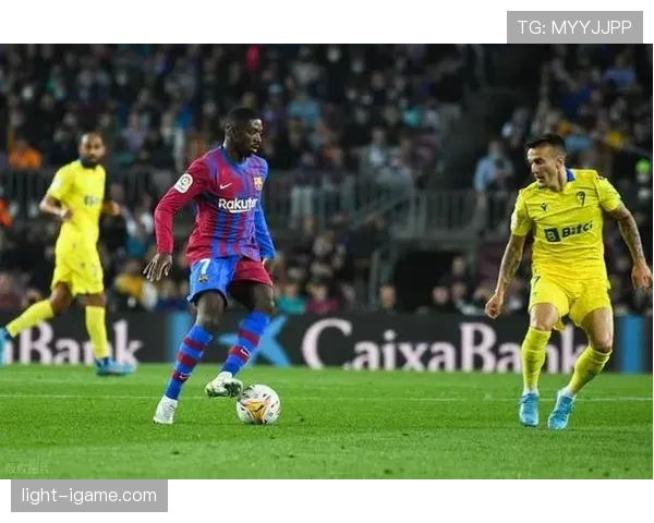 登贝莱巴萨生涯起伏：伤病困扰解析